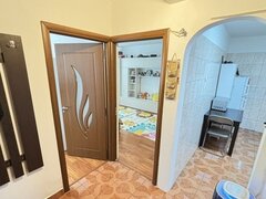 Sector 4, Apartament 2 camere 10-15 minute de Metrou M2 Eroii Revolutiei